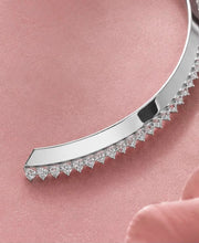 Imperial Pear-drop Neckband